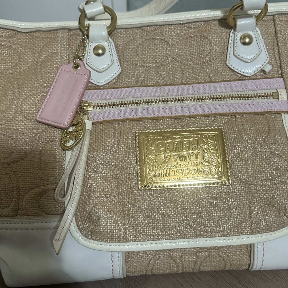 Coach Poppy Tan and White Women's tote Bag - Picture 3 of 12